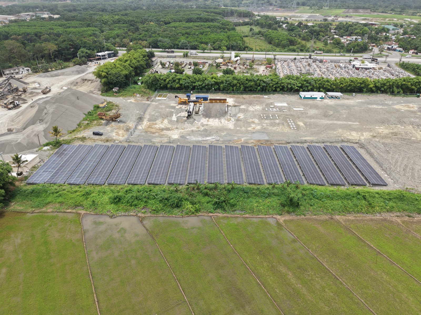 Planta solar Constructeji en Bonao