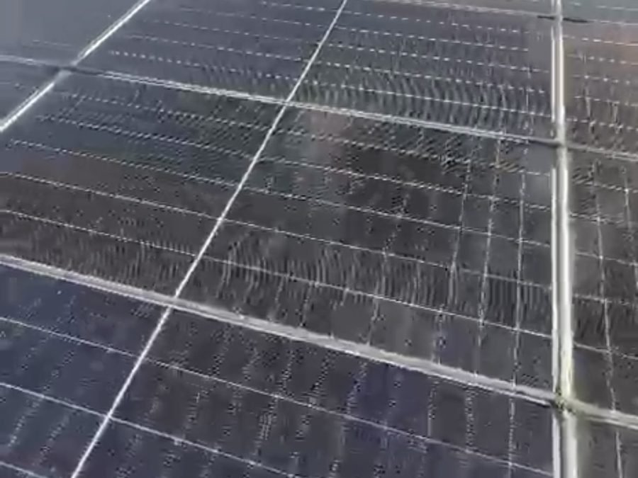 Instalación solar en techo Fuente de Luz